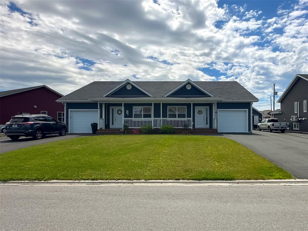 8 Esmonde Place, Gander, NL — photo 1
