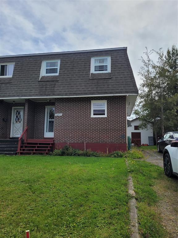 18 Gordon Street, Gander, NL — photo 1