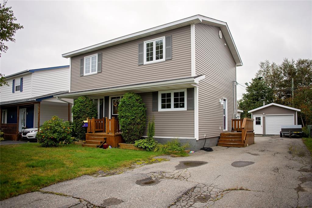 6 Griffin Place, Gander, NL — photo 1