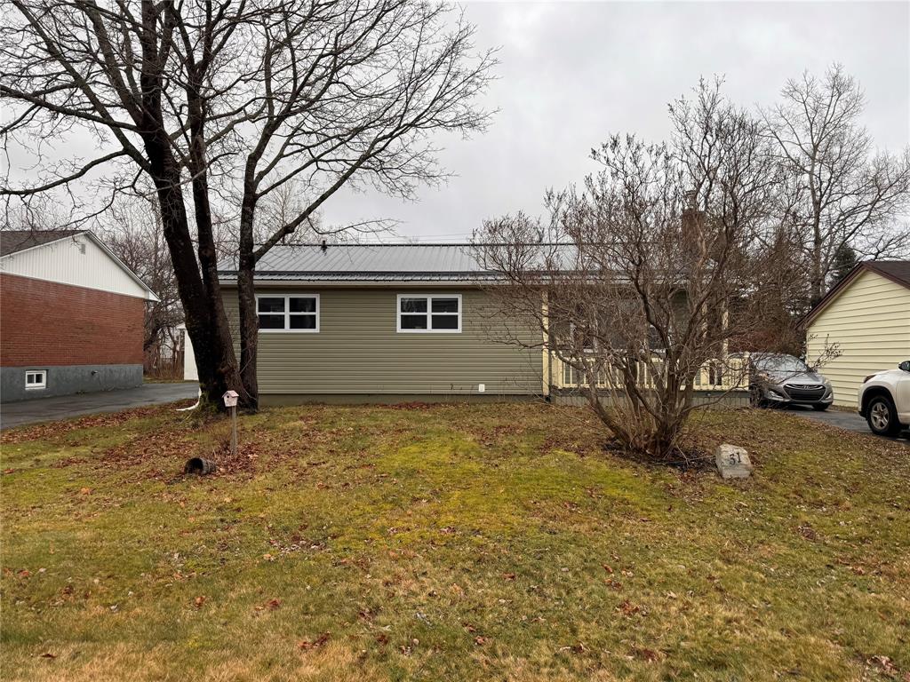 51 HAWKER Crescent, GANDER, NL — photo 1
