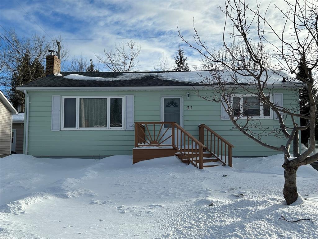 21 Brock Crescent, Gander, NL — photo 1