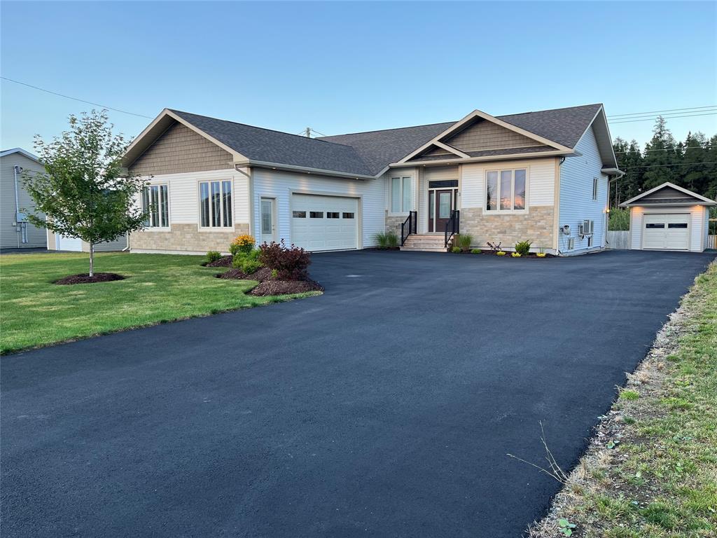 3 McLeod Place, Gander, NL — photo 1