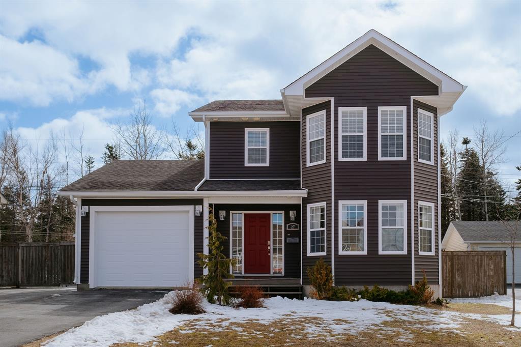27 Yeager Street, Gander, NL — photo 1