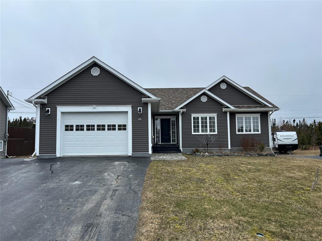 6 Maclean Place, Gander, NL — photo 1