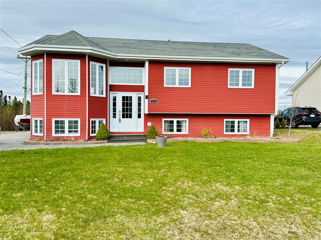 106 Penwell Avenue, Gander, NL — photo 1