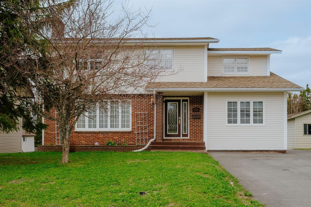 39 Raynham Avenue, Gander, NL — photo 1