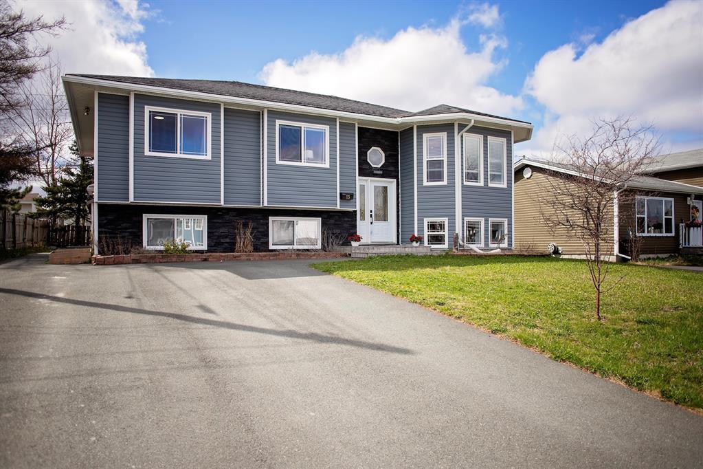 13 Wright Crescent, Gander, NL — photo 1