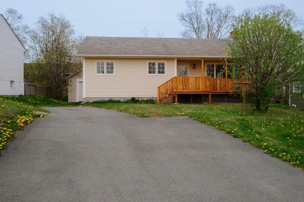 230 Elizabeth Drive, Gander, NL — photo 1
