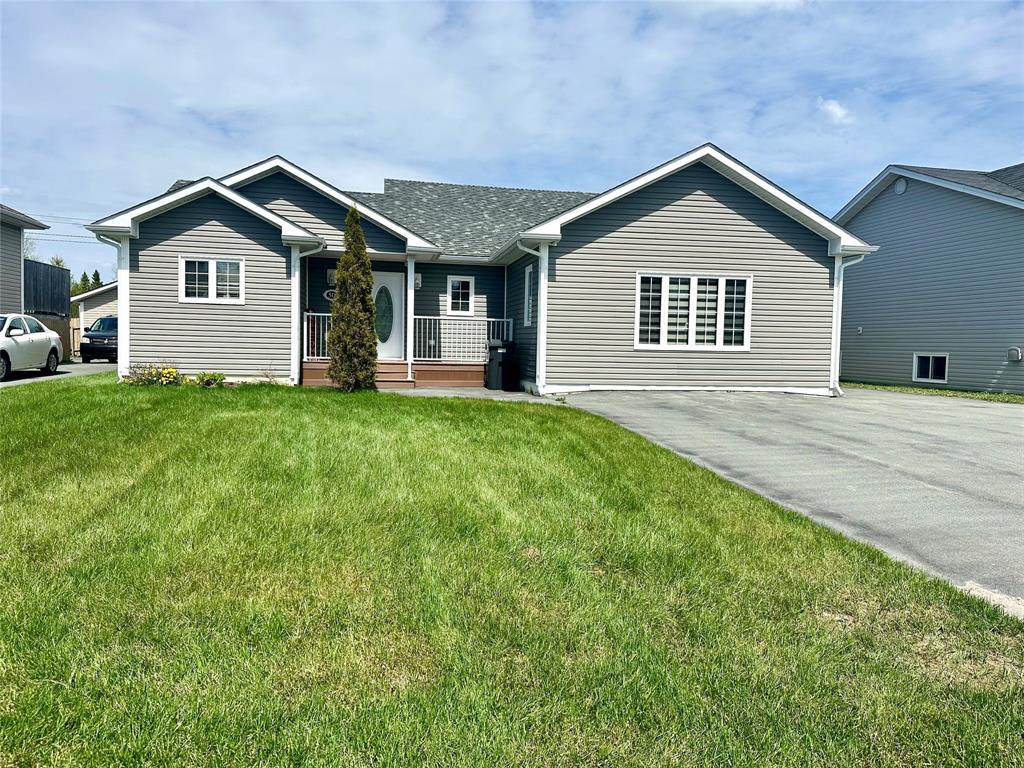 50 Penwell Avenue, Gander, NL — photo 1