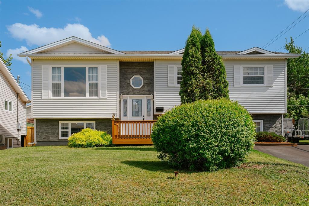 3 Yeager Street, Gander, NL — photo 1