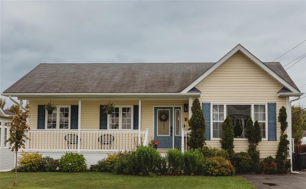 4 McGrath Place, Gander, NL — photo 1