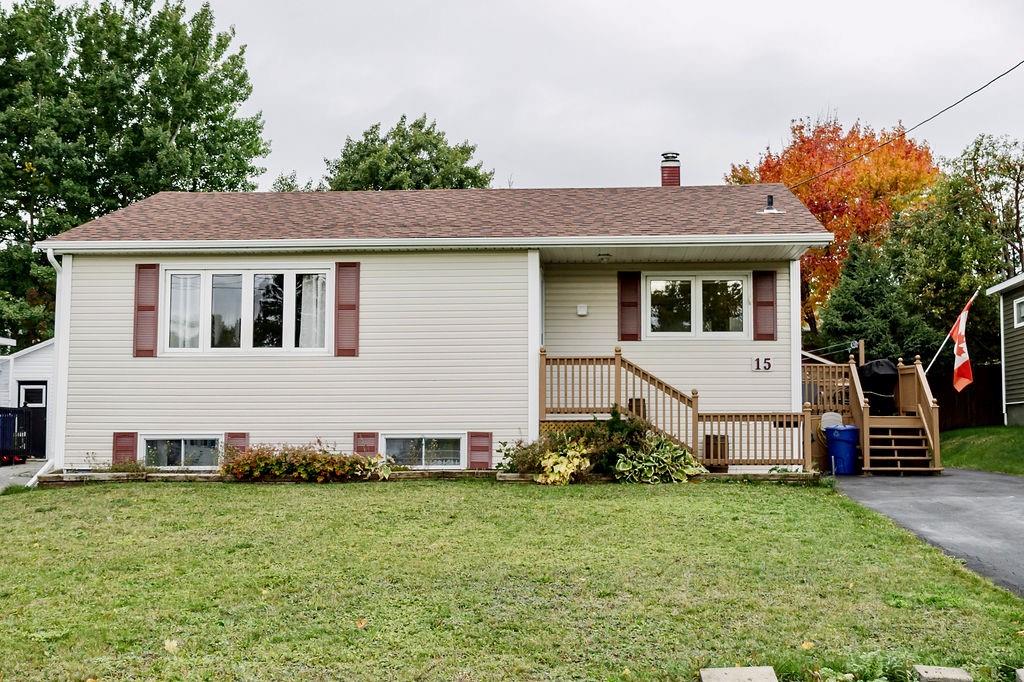 15 Baldwin Street, Gander, NL — photo 1