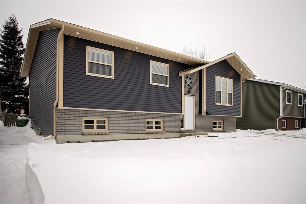 54 Raynham Avenue, Gander, NL — photo 1