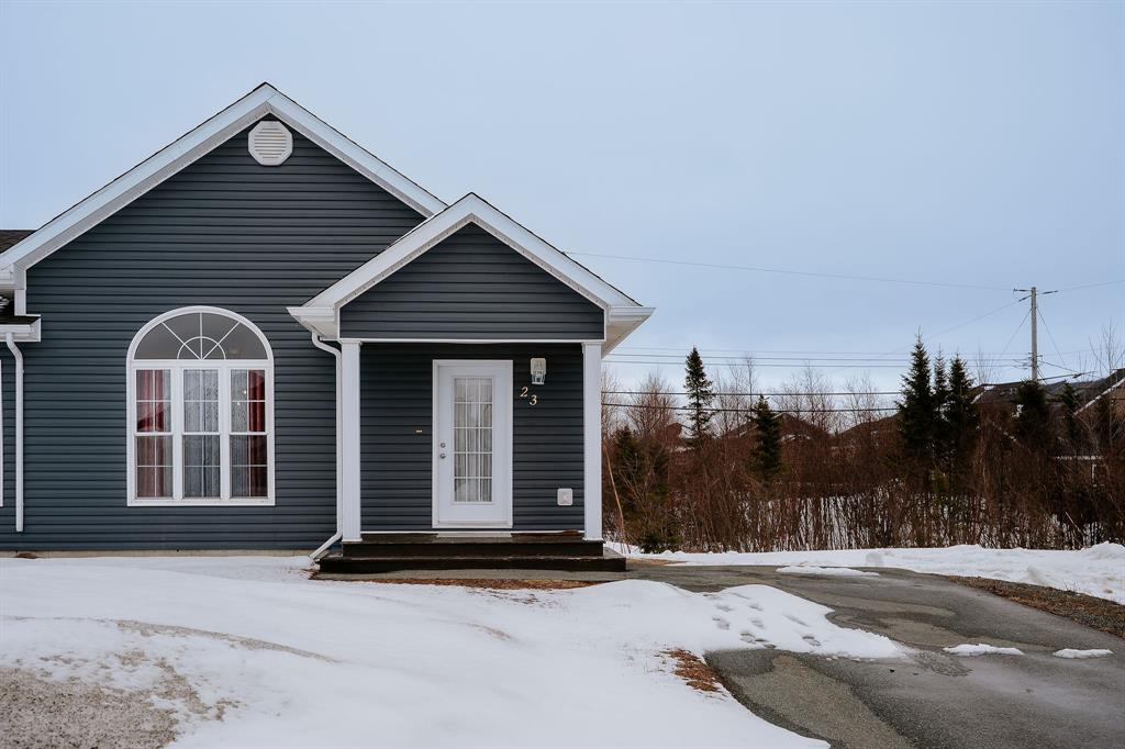 23 Russell Street, Gander, NL — photo 1