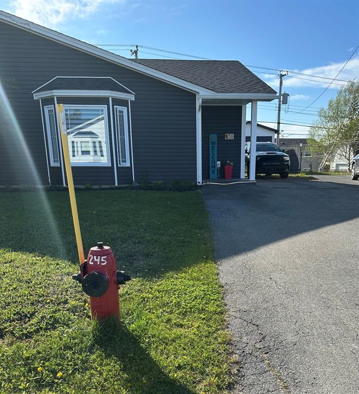 36 Johnson Crescent, Gander, NL — photo 1