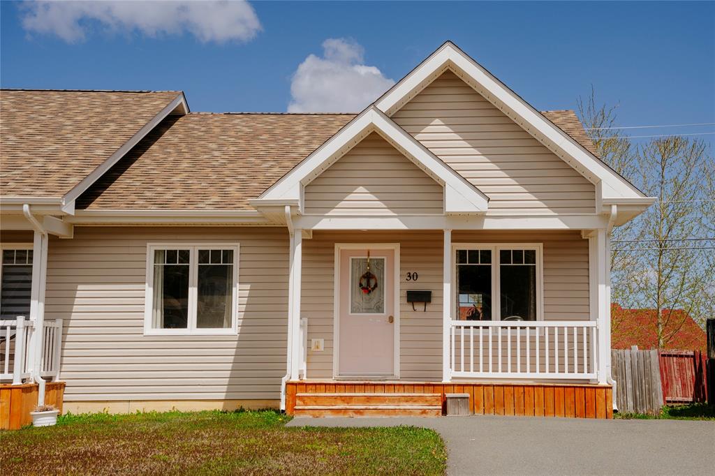 30 Yeager Street, Gander, NL — photo 1