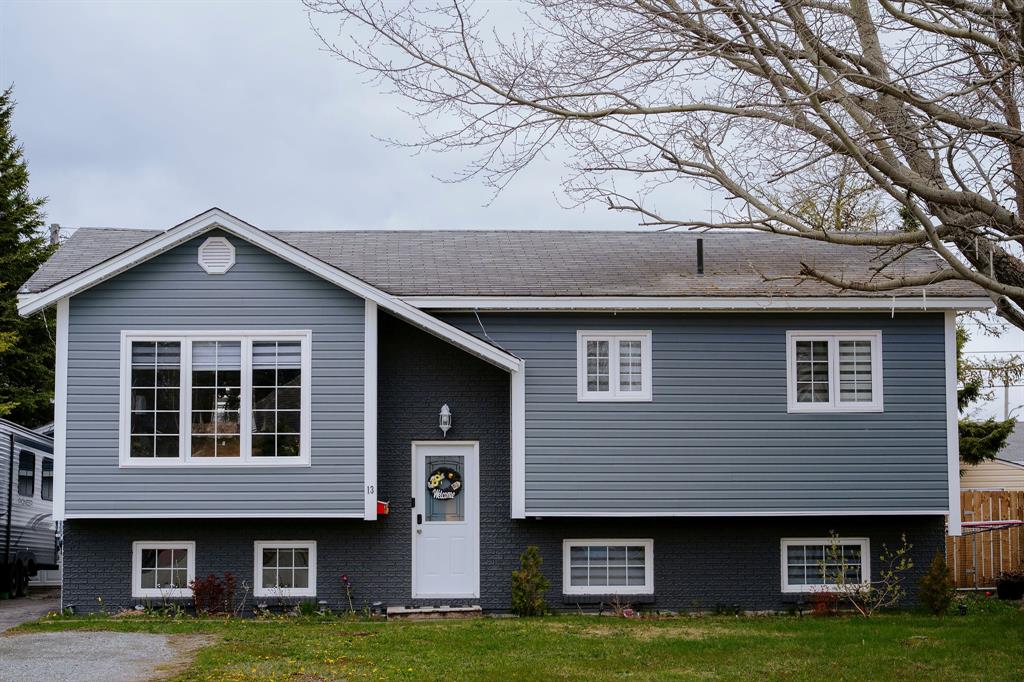 13 Lewington Place, Gander, NL