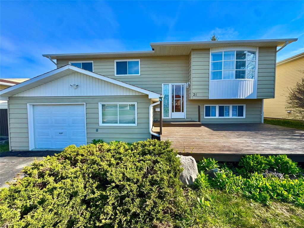 21 Griffin Place, Gander, NL — photo 1