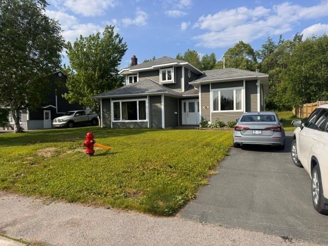 11 Towers Avenue, Gander, NL — photo 1