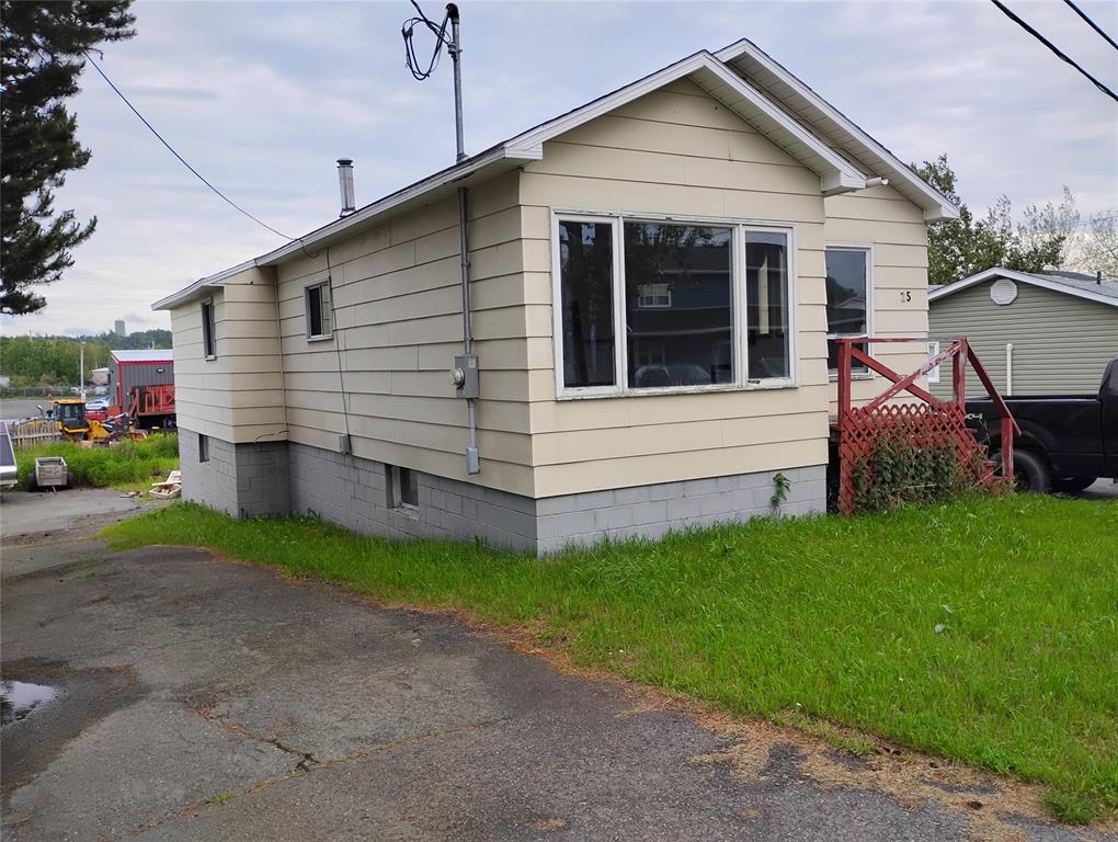 25 Main Street, Grand Falls-Windsor, NL