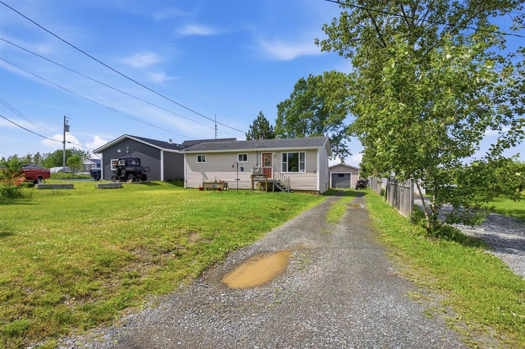 11 Pine Crescent, Birchy Bay, NL