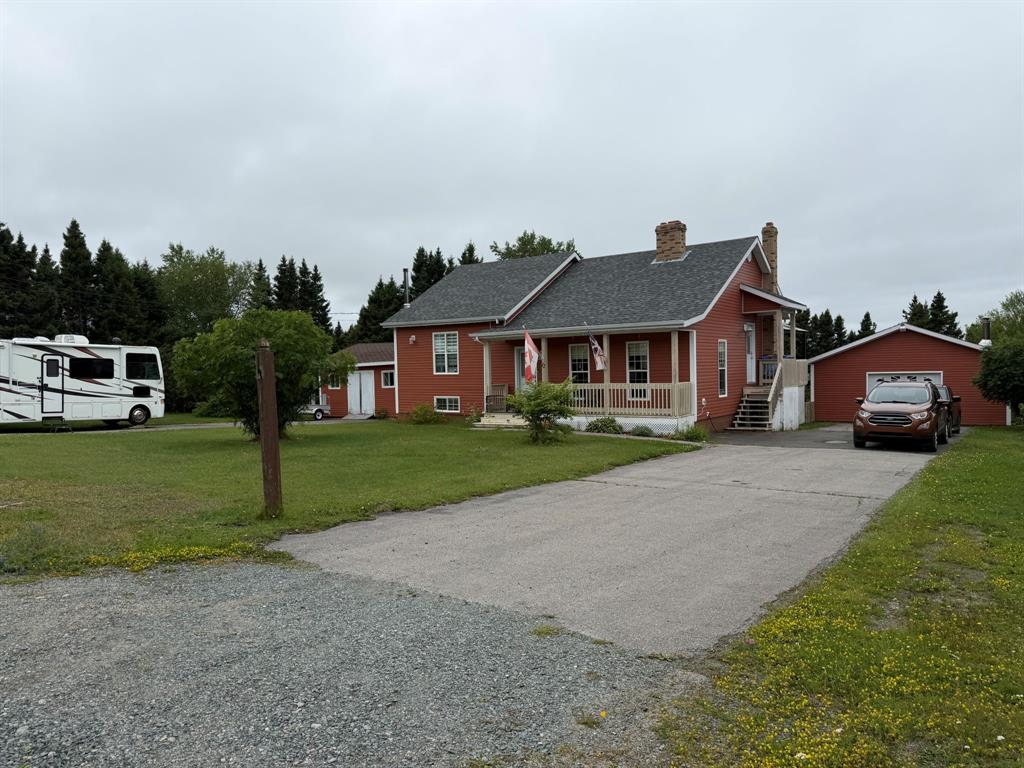 12 Pine Tree Road, Traytown, NL