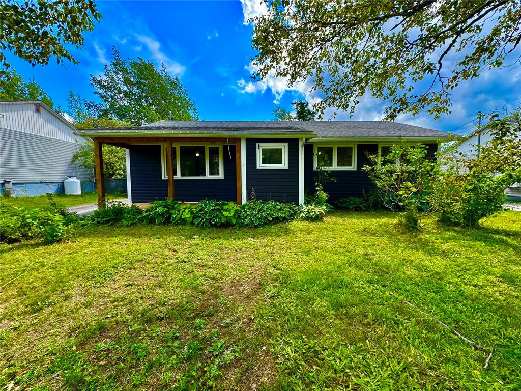 91 Memorial Drive, Gander, NL — photo 1
