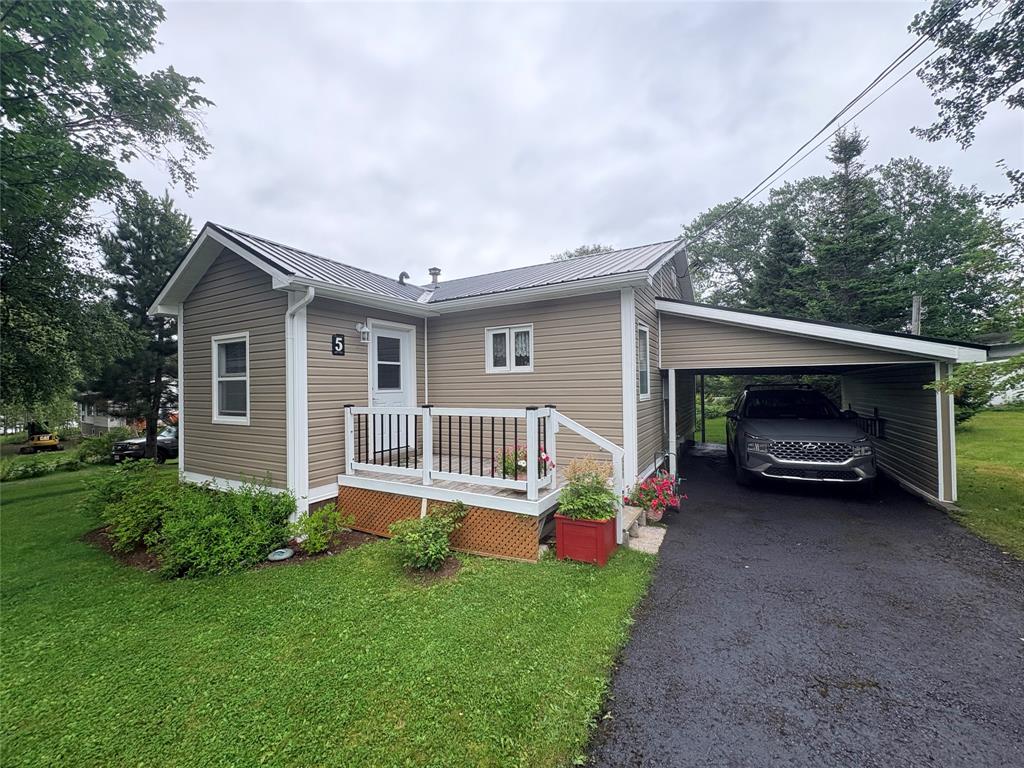 5 Seaview Lane, Campbellton, NL
