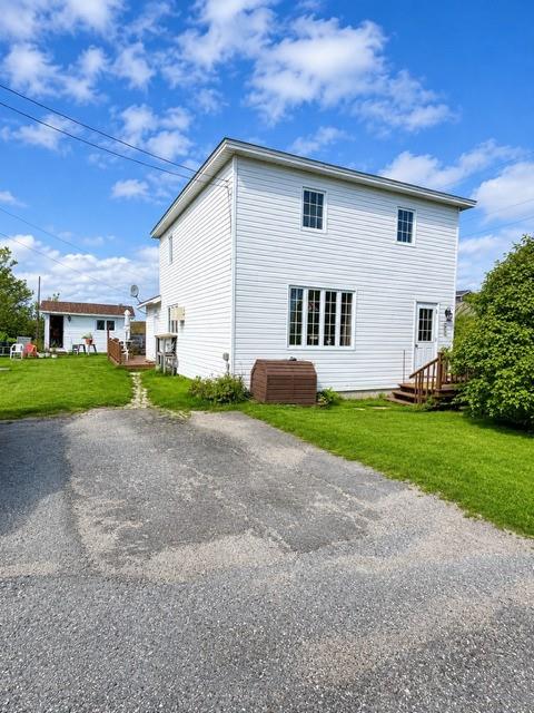 325 Main Street, New Wes Valley, NL