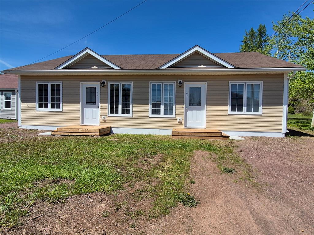 4 A/B Budgells Road, Botwood, NL