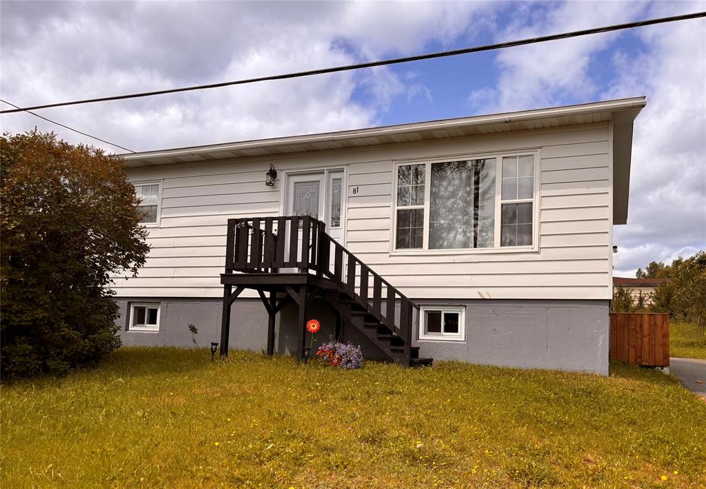 81 Main Street, Point Leamington, NL