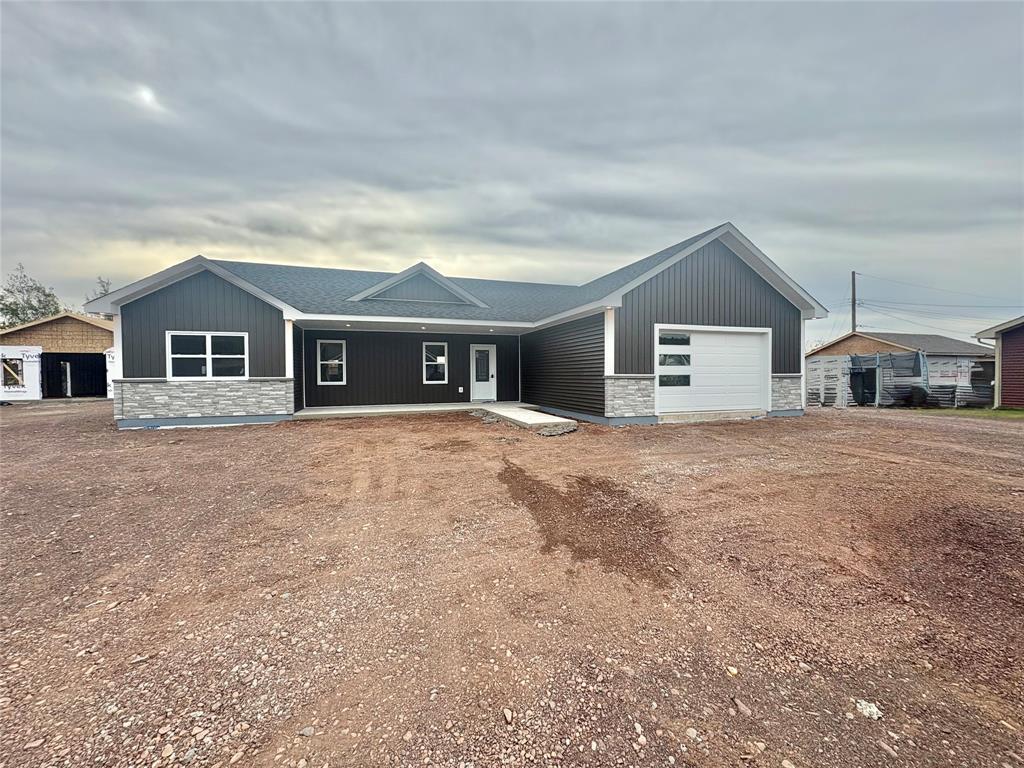 35 McDonald Crescent, Bishop's Falls, NL
