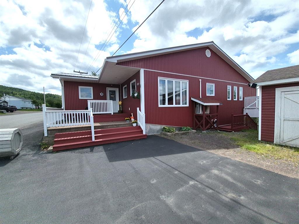 82 Main Street, South Brook, NL