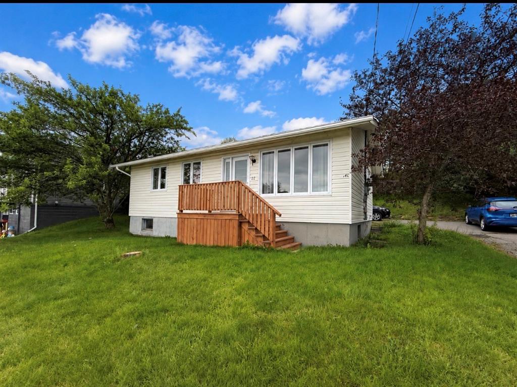 11 Caribou Road, Grand Falls-Windsor, NL
