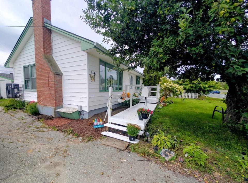158 Airport Boulevard, Gander, NL