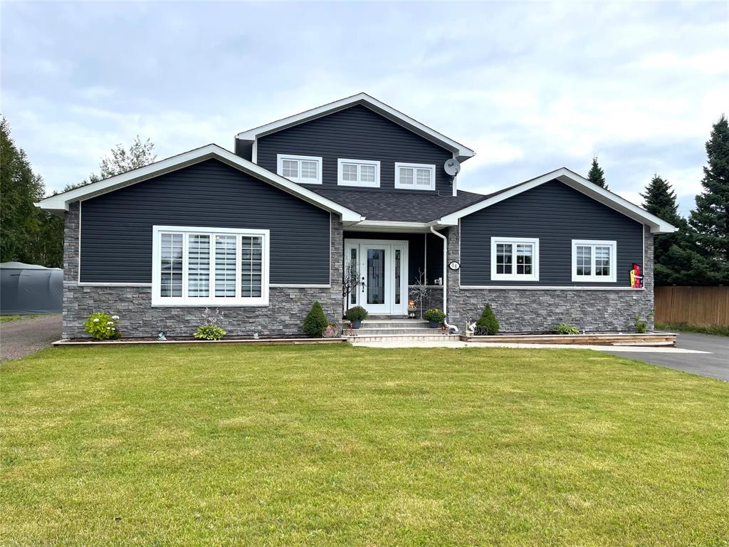 15 Twomey Drive, Botwood, NL