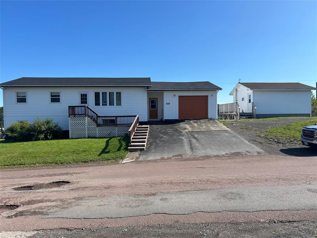 68 Main Street, Leading Tickles, NL