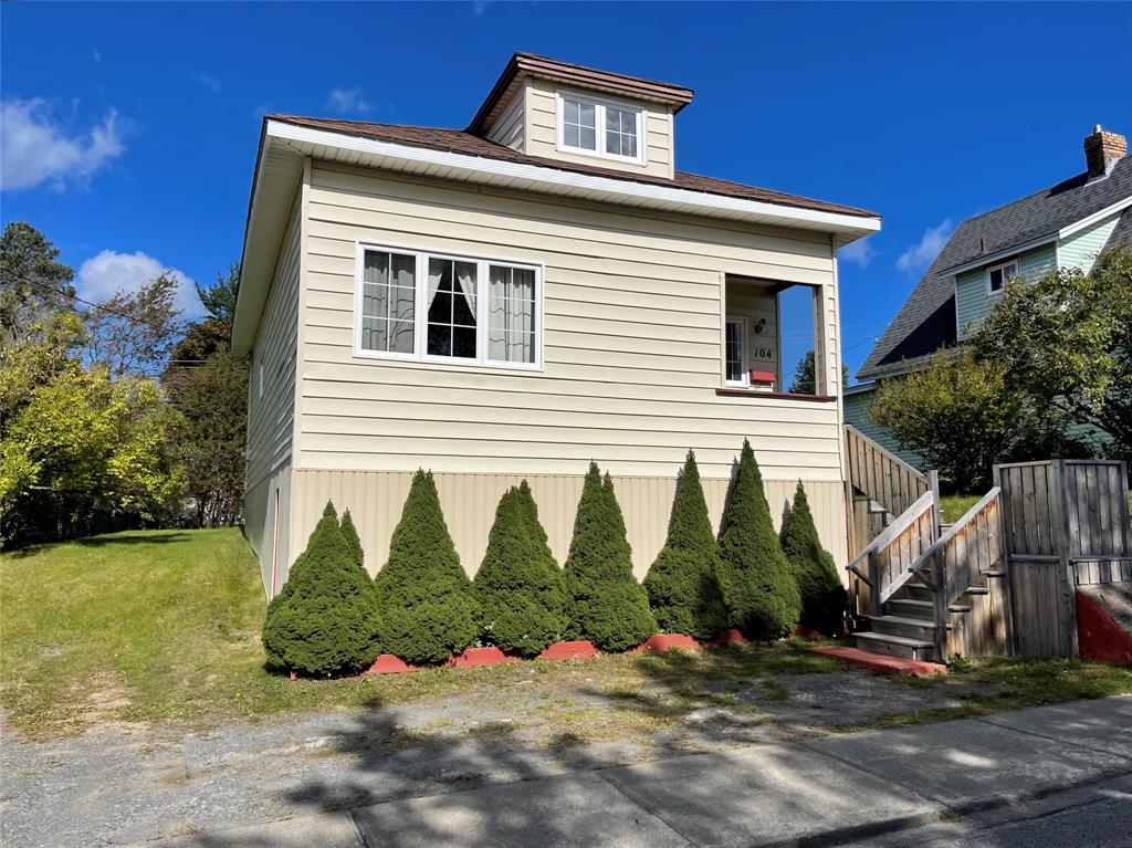 104 Lincoln Road, Grand Falls-Windsor, NL