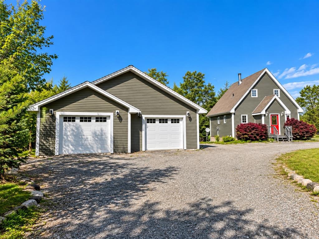39 Main Road, Terra Nova, NL