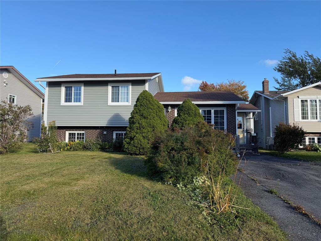 7 Scott Place, Gander, NL