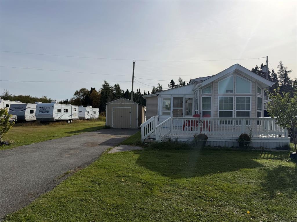 10C Old Station Road, Benton, NL