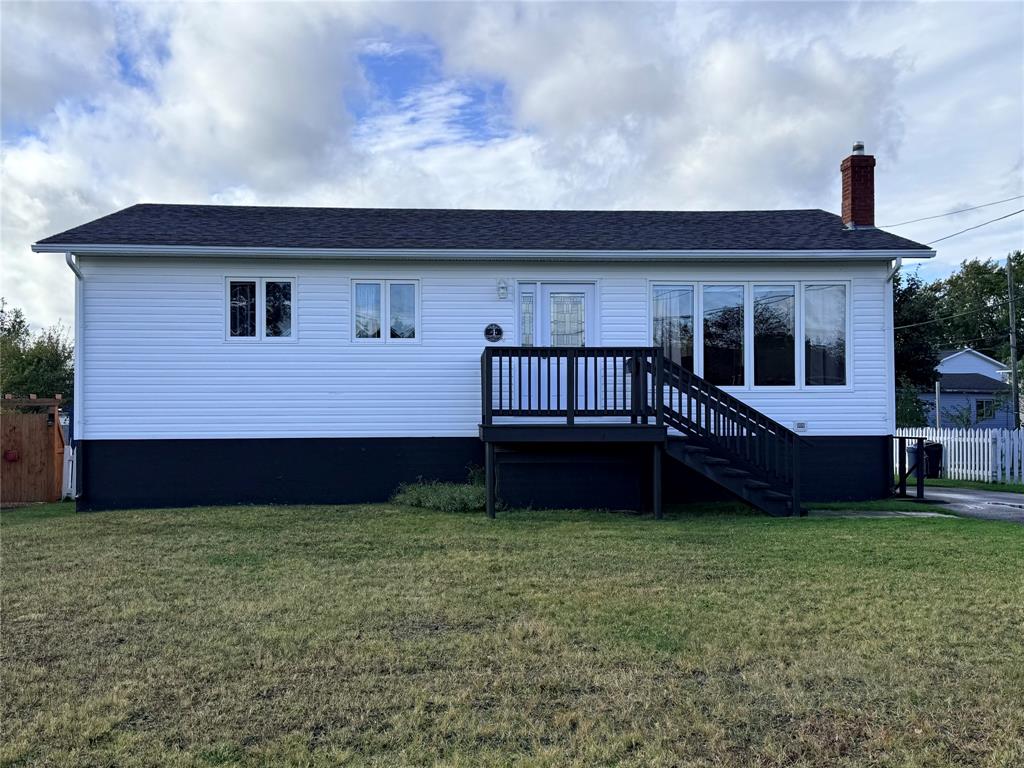 4 Cartwright Street, Grand Falls-Windsor, NL