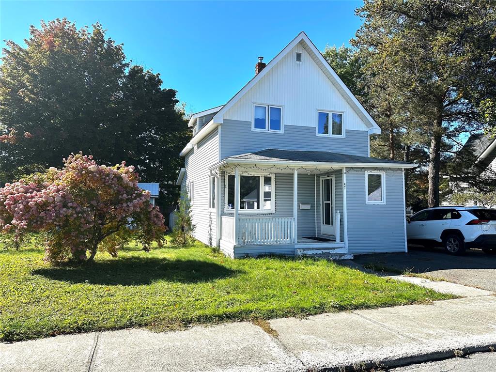 47 Beaumont Avenue, Grand Falls-Windsor, NL